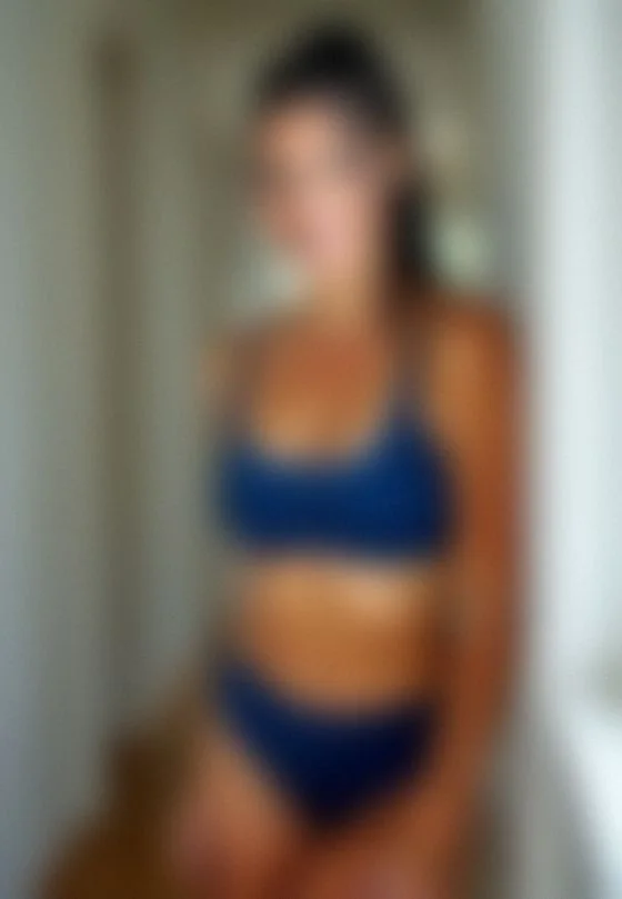Ellen, 39