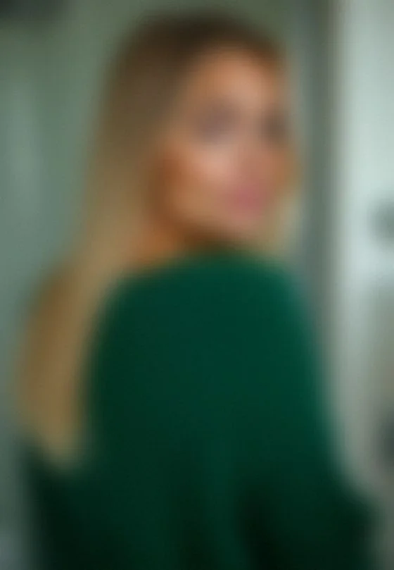 Mirjam, 30 – Top, Emmeloord